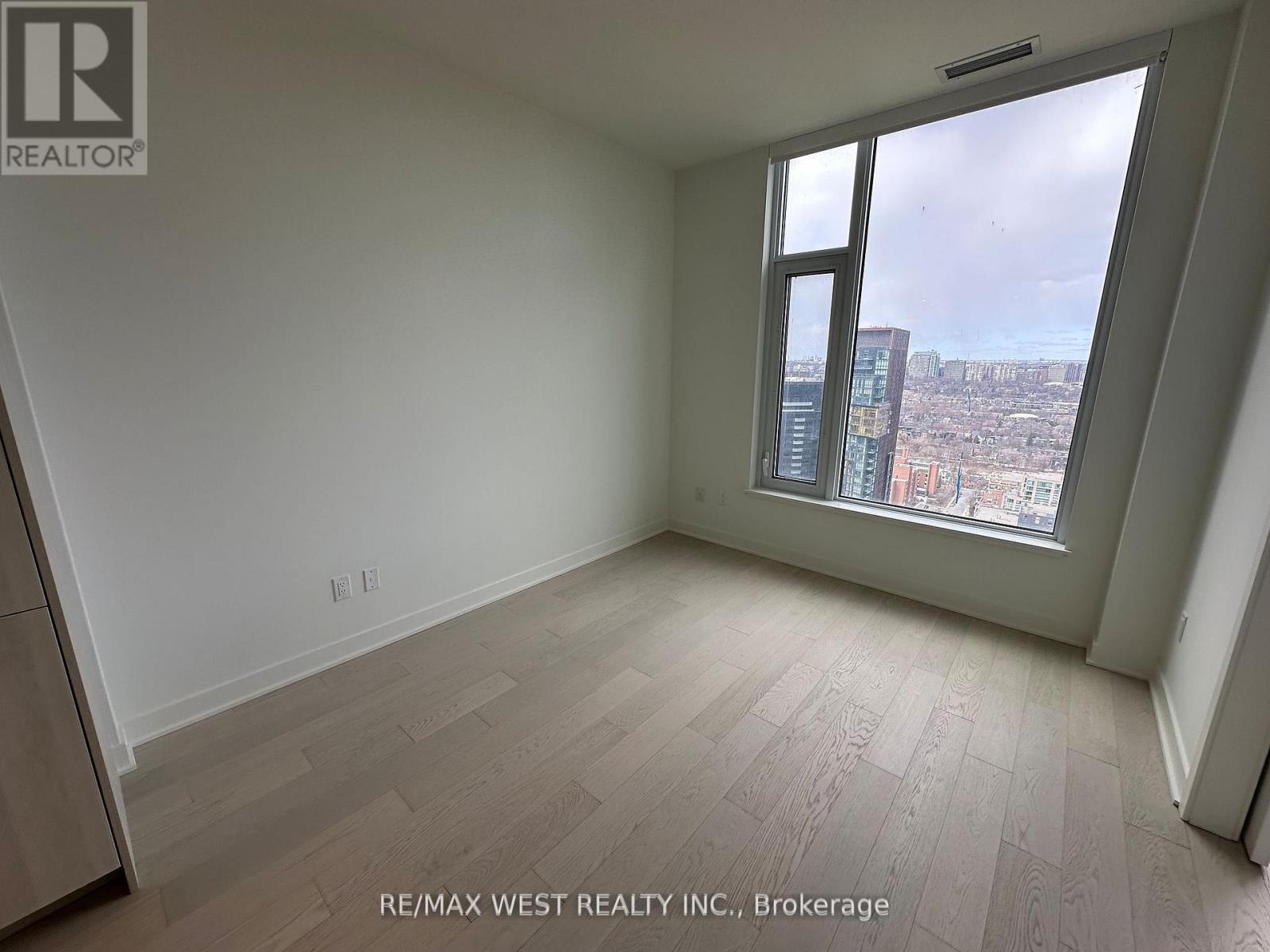 2804 - 11 Yorkville Avenue, Toronto, Ontario  M4W 0B7 - Photo 30 - C12927234