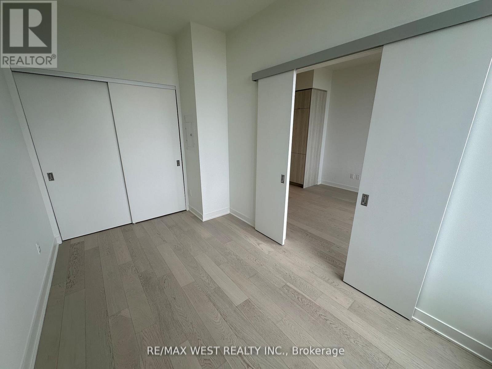 2804 - 11 Yorkville Avenue, Toronto, Ontario  M4W 0B7 - Photo 37 - C12927234