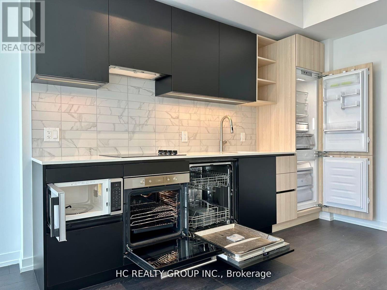 4707 - 55 Mercer Street, Toronto, Ontario  M5V 0W4 - Photo 7 - C12927252