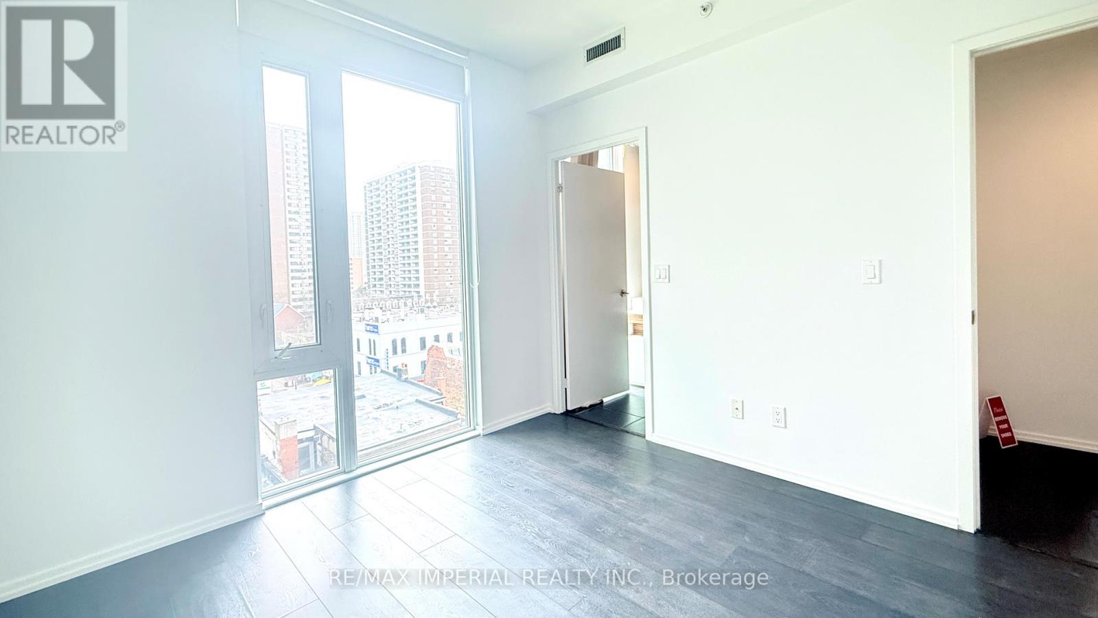 #602 - 75 St Nicholas Street, Toronto, Ontario  M4Y 1W8 - Photo 17 - C12927258