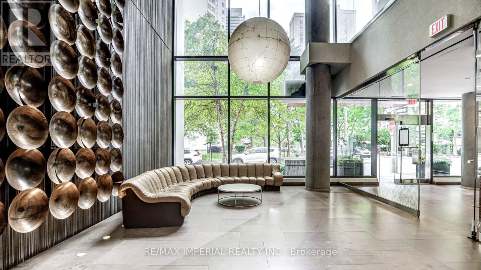 #602 - 75 St Nicholas Street, Toronto, Ontario  M4Y 1W8 - Photo 5 - C12927258