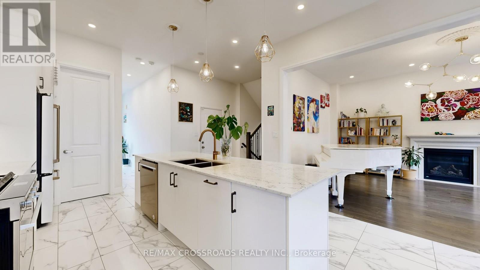 9 Elder Street, Richmond Hill, Ontario L4S 0H2 - Photo 10 - N12927232