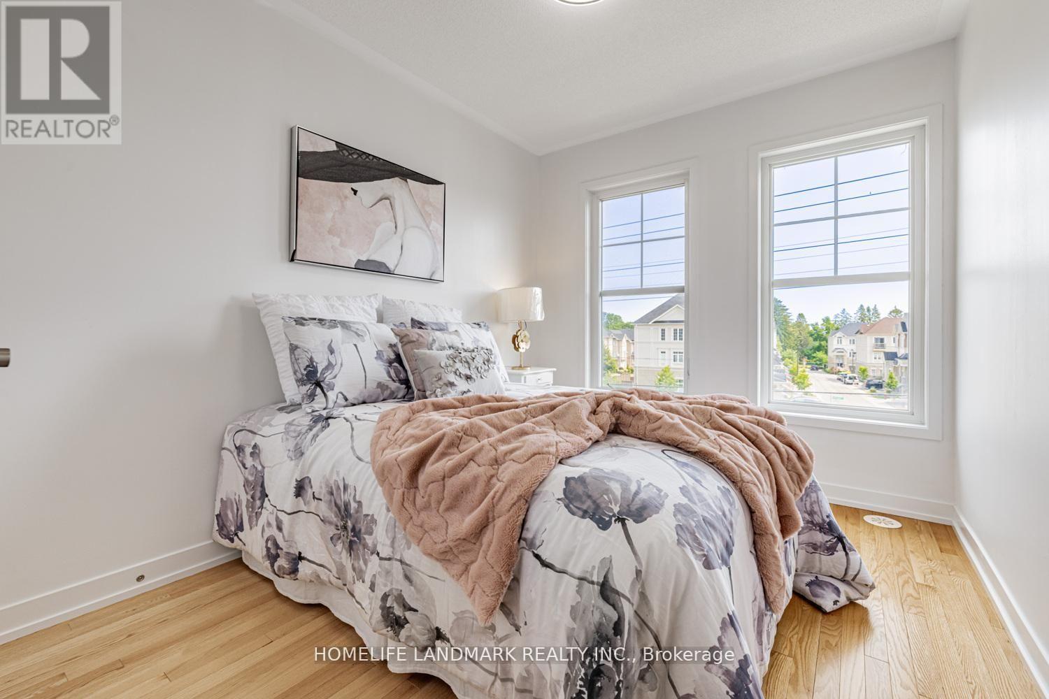 10606 Bathurst Street, Vaughan, Ontario  L6A 4Y4 - Photo 13 - N12927248