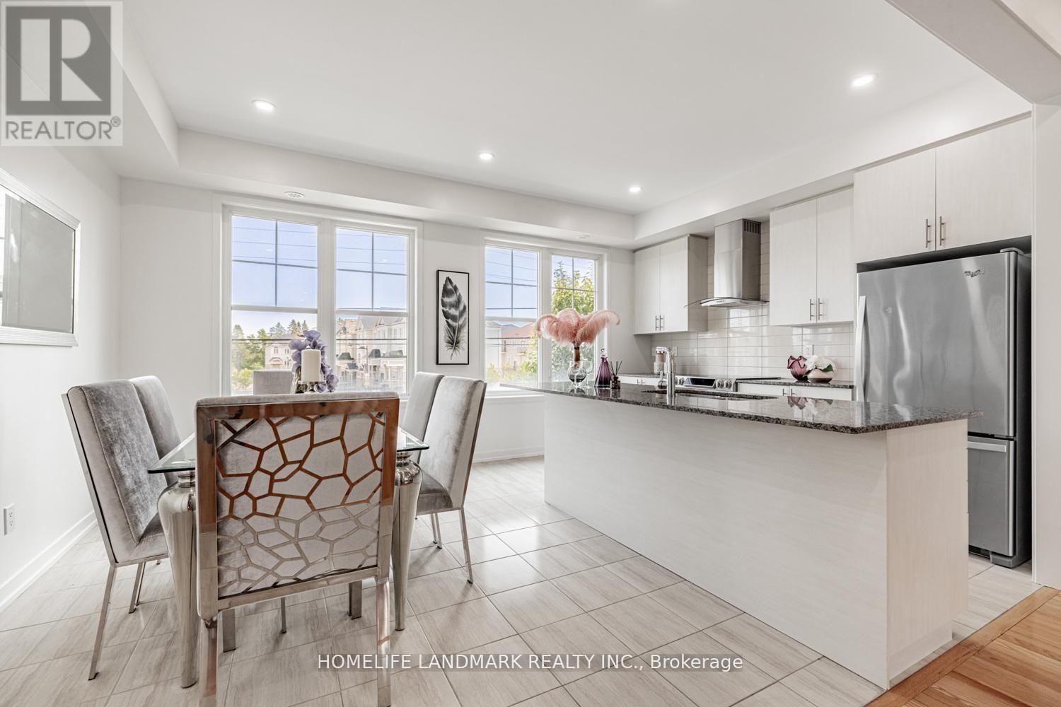 10606 Bathurst Street, Vaughan, Ontario  L6A 4Y4 - Photo 8 - N12927248