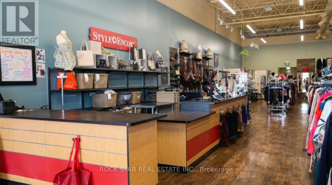 E8 - 2080 Appleby Line, Burlington, Ontario  L7M 4J6 - Photo 2 - W12927244