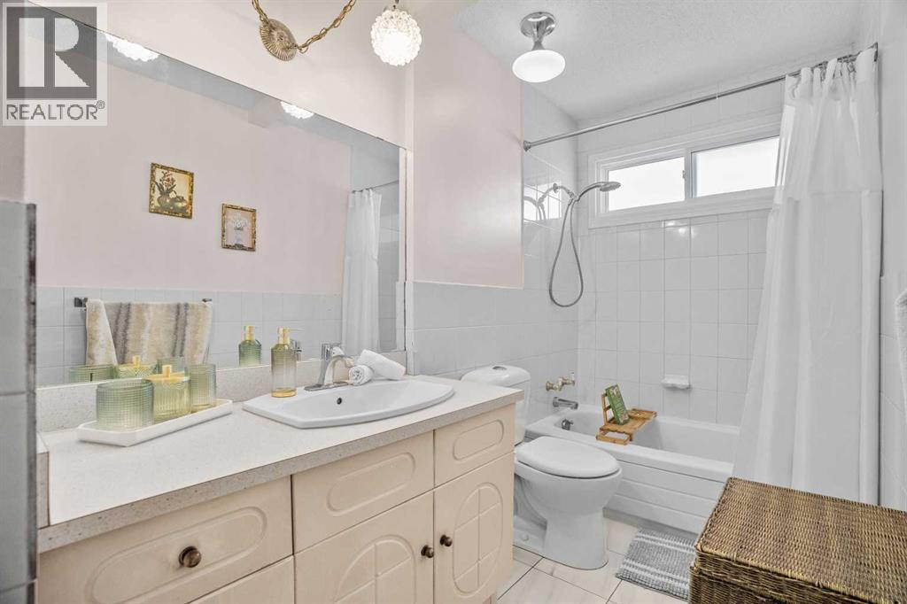 5004 Rundleview Road Ne, Calgary, Alberta  T1Y 1J4 - Photo 28 - A2288736