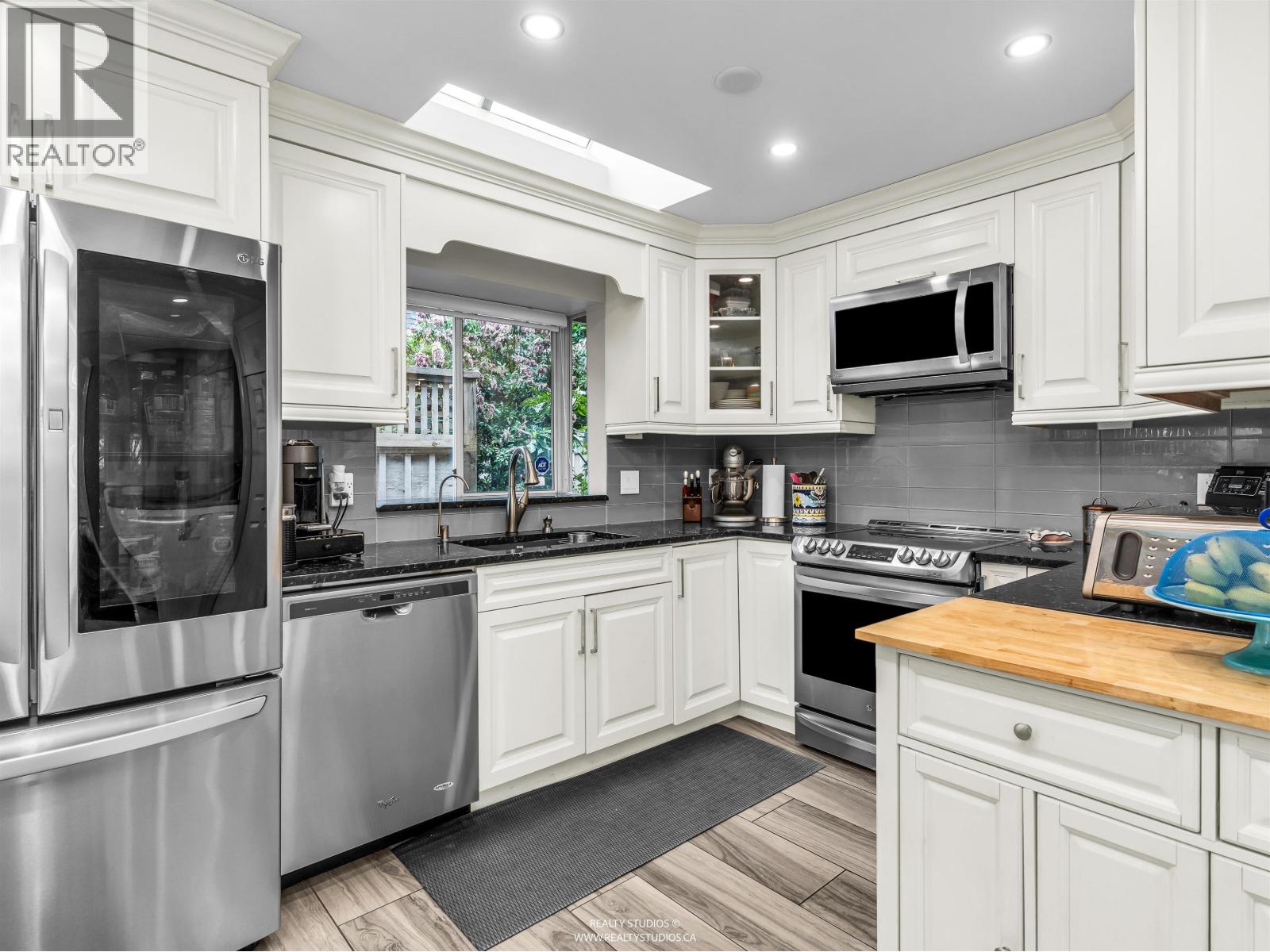 6 220 E Keith Road, North Vancouver, British Columbia  V7L 1V5 - Photo 6 - R3104221