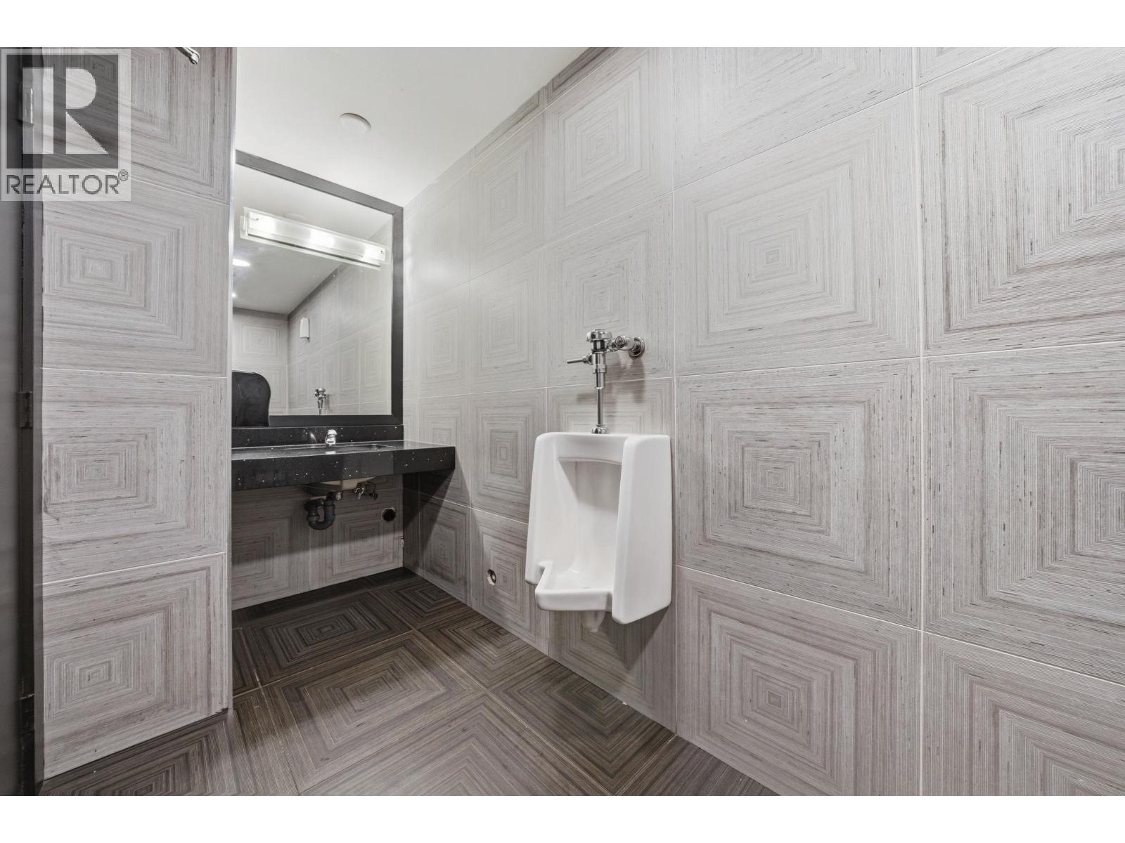 713 Se Marine Drive, Vancouver, British Columbia  V5X 2T8 - Photo 29 - C8077226