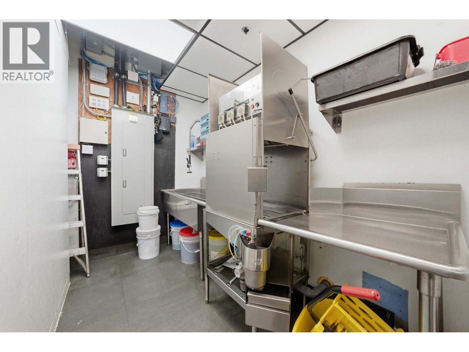 713 Se Marine Drive, Vancouver, British Columbia  V5X 2T8 - Photo 15 - C8077226