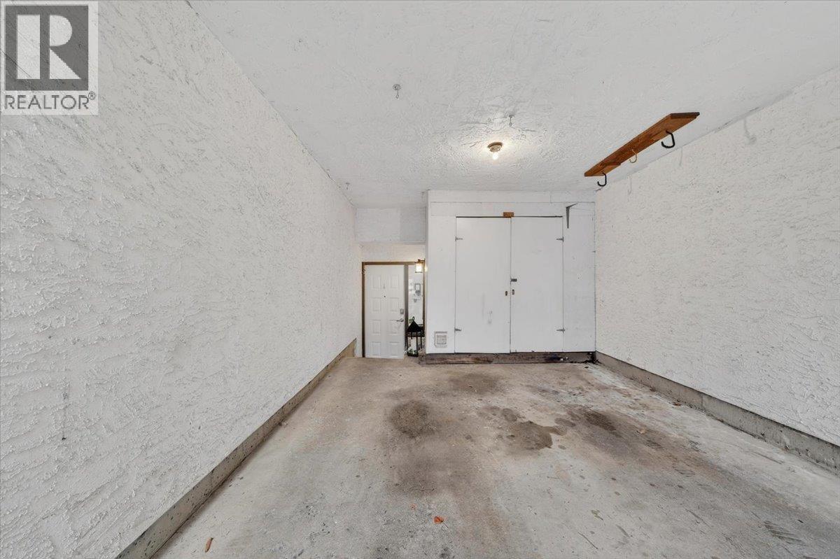 44 1240 Falcon Drive, Coquitlam, British Columbia  V3E 2B4 - Photo 31 - R3102516