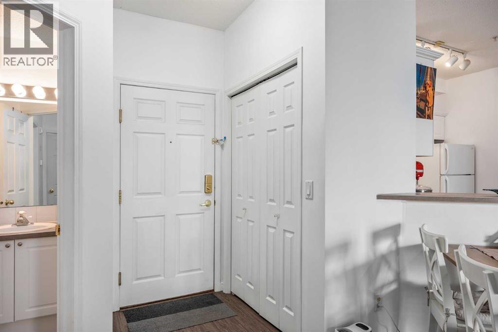 416, 126 14 Avenue Sw, Calgary, Alberta  T2R 0L9 - Photo 4 - A2296522