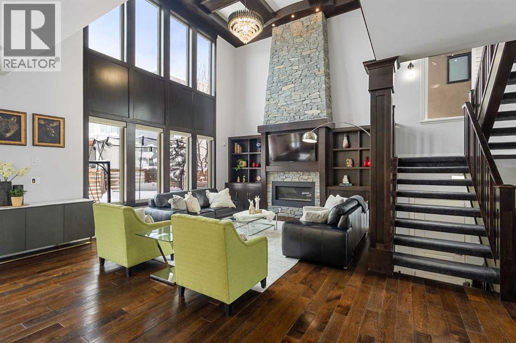 73 Wexford Crescent SW, Calgary, Alberta  T3H 0H1 - Photo 3 - A2296898