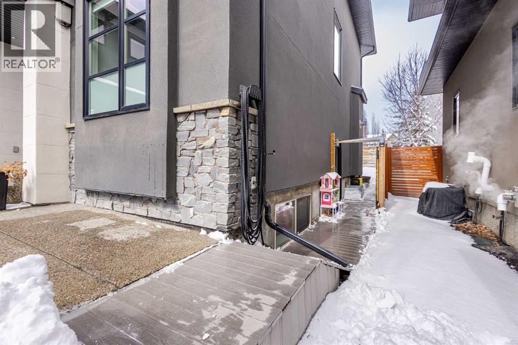 73 Wexford Crescent SW, Calgary, Alberta  T3H 0H1 - Photo 50 - A2296898