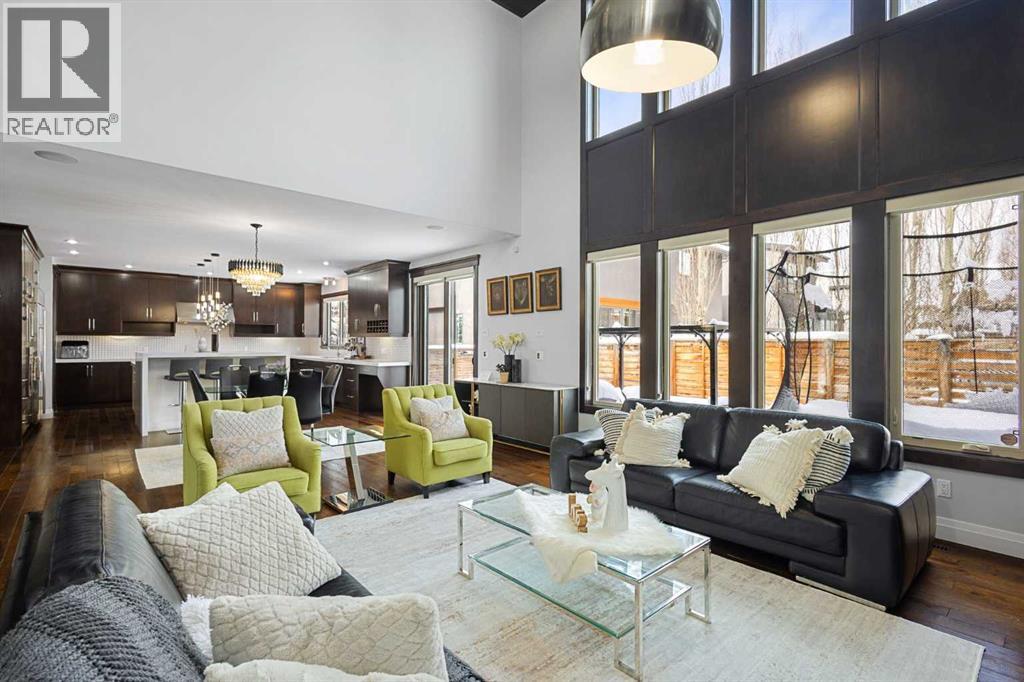 73 Wexford Crescent SW, Calgary, Alberta  T3H 0H1 - Photo 7 - A2296898