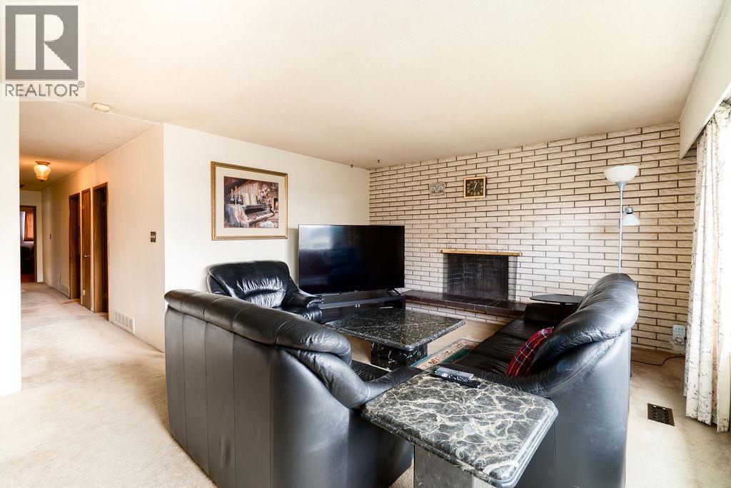 437 E 55th Avenue, Vancouver, British Columbia  V5X 1N3 - Photo 3 - R3103981