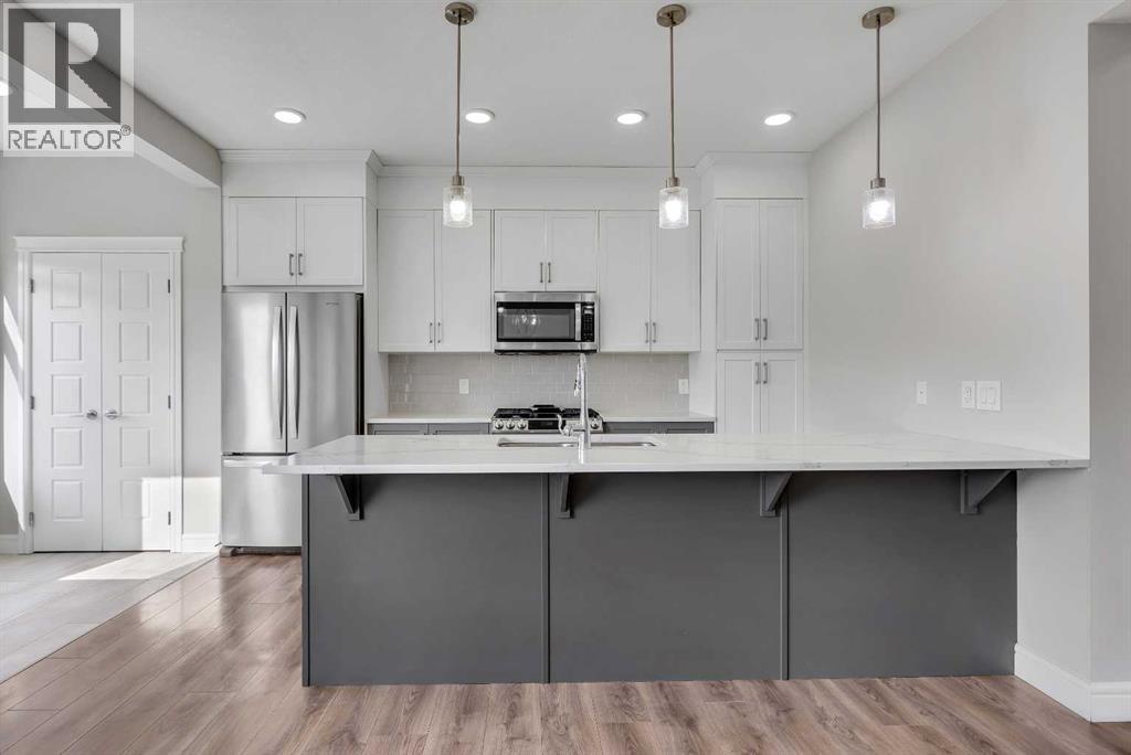 41 Sunrise Heights, Cochrane, Alberta  T4C 2R9 - Photo 13 - A2279702