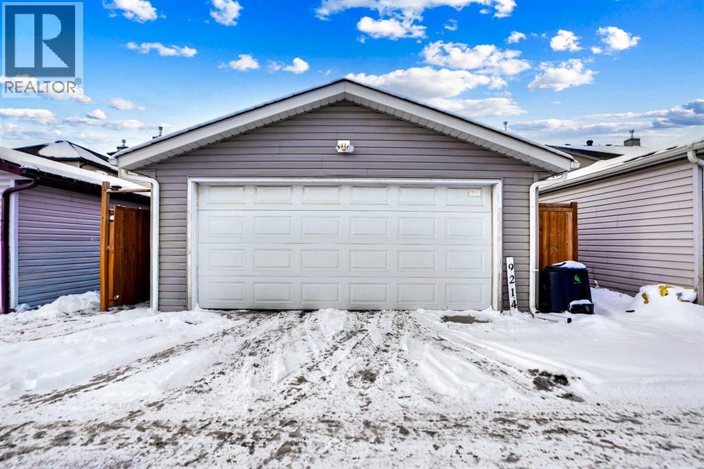 9214 Saddlebrook Drive Ne, Calgary, Alberta  T3J 0J9 - Photo 26 - A2275700