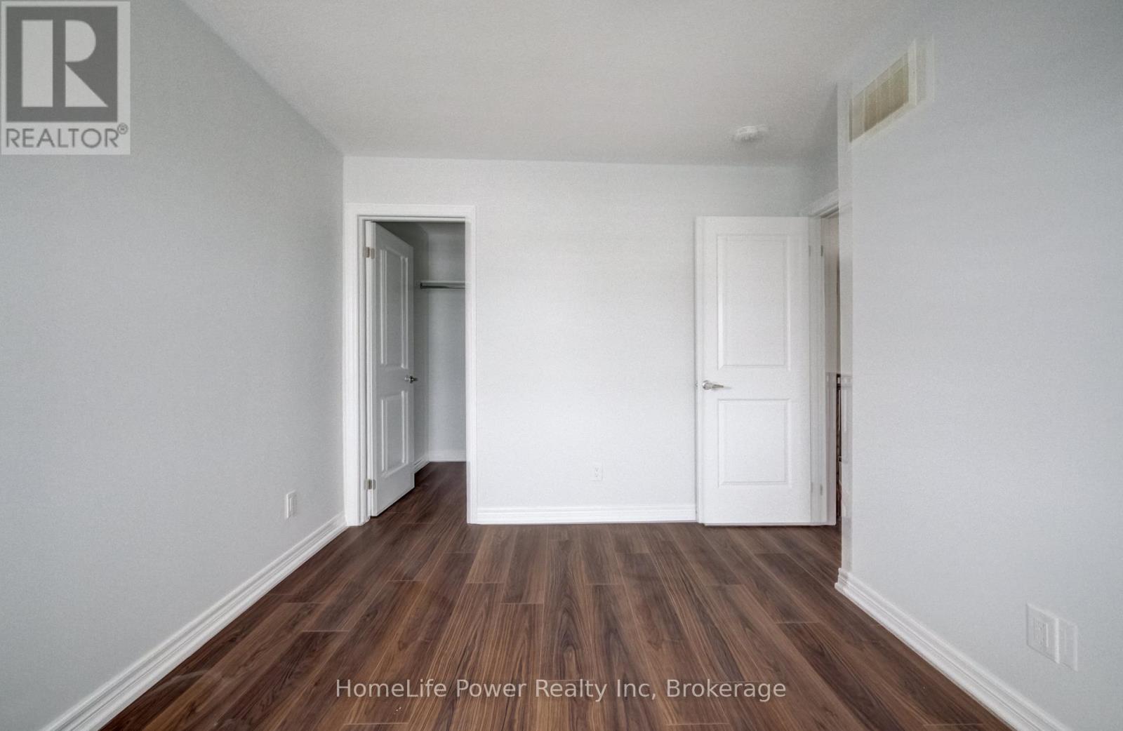 56 Reistwood Drive, Kitchener, Ontario  N2R 0N8 - Photo 34 - X12927302