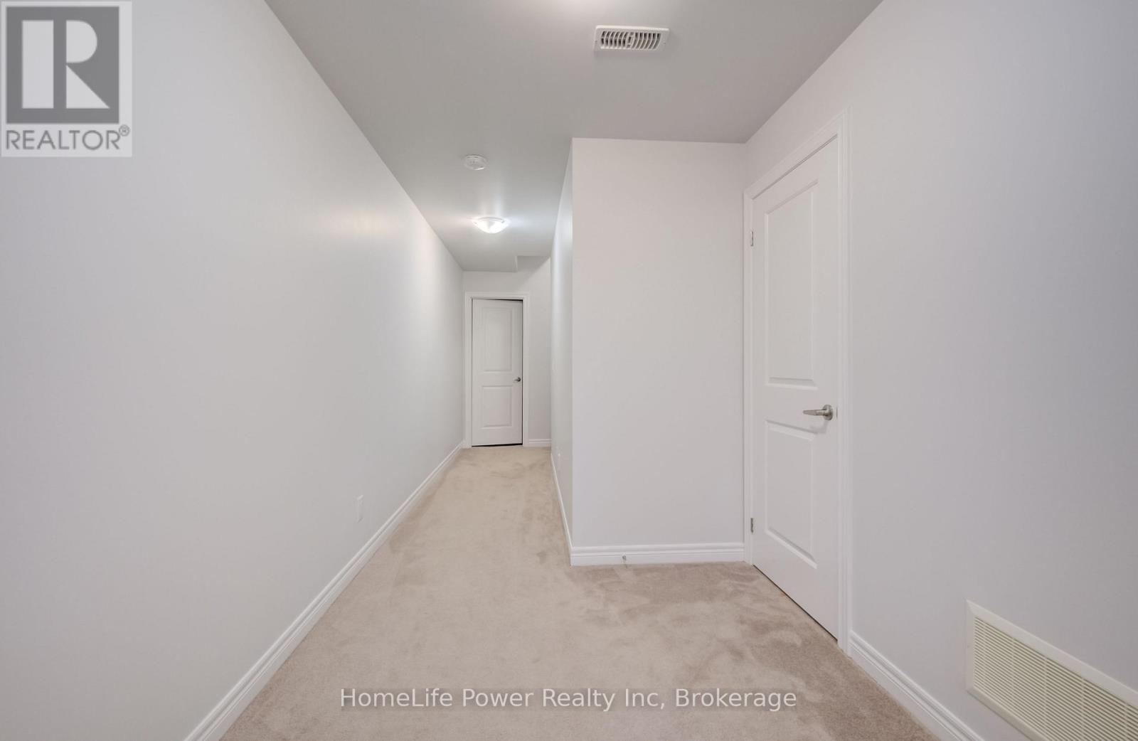 56 Reistwood Drive, Kitchener, Ontario  N2R 0N8 - Photo 35 - X12927302