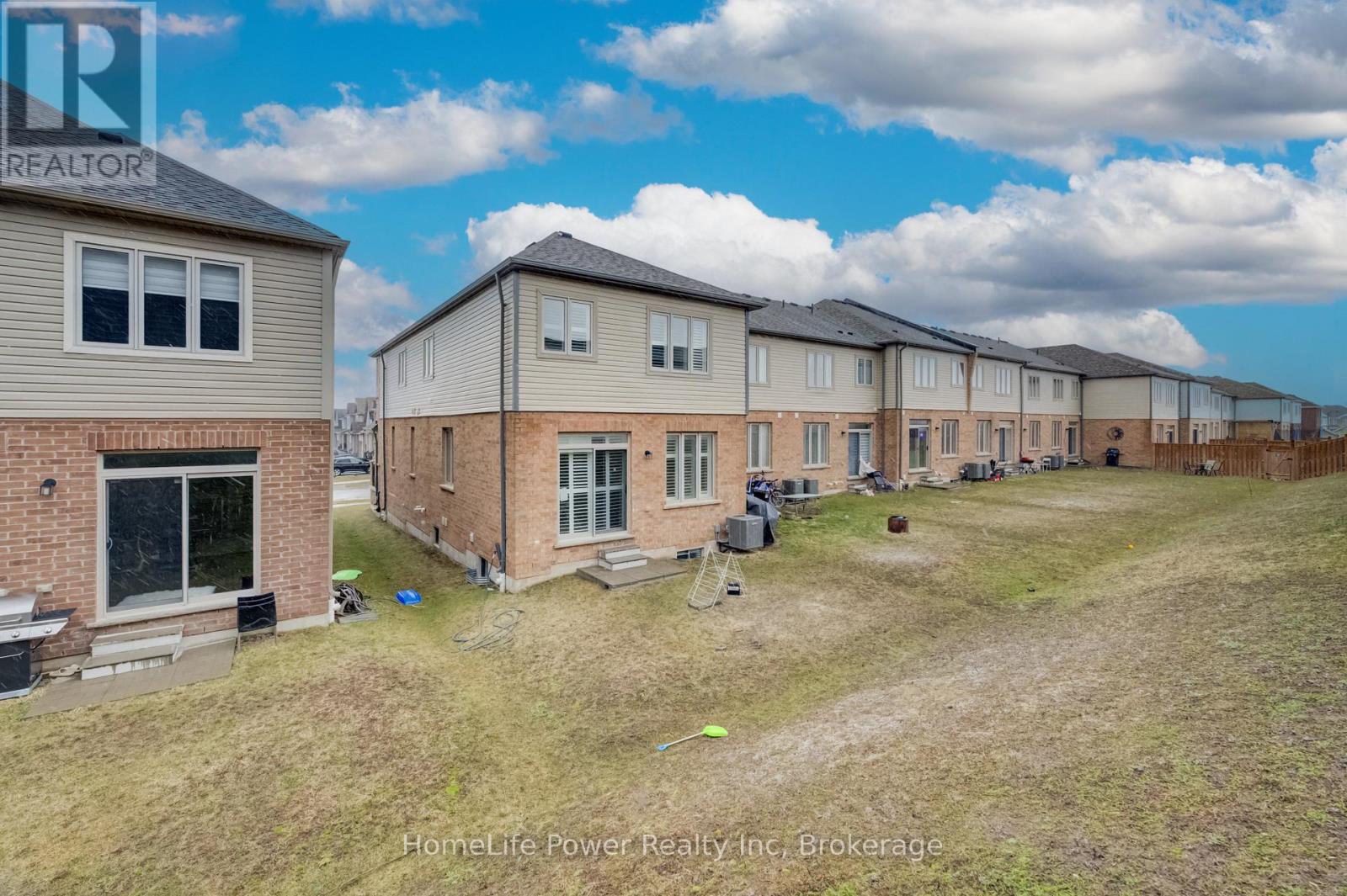 56 Reistwood Drive, Kitchener, Ontario  N2R 0N8 - Photo 41 - X12927302