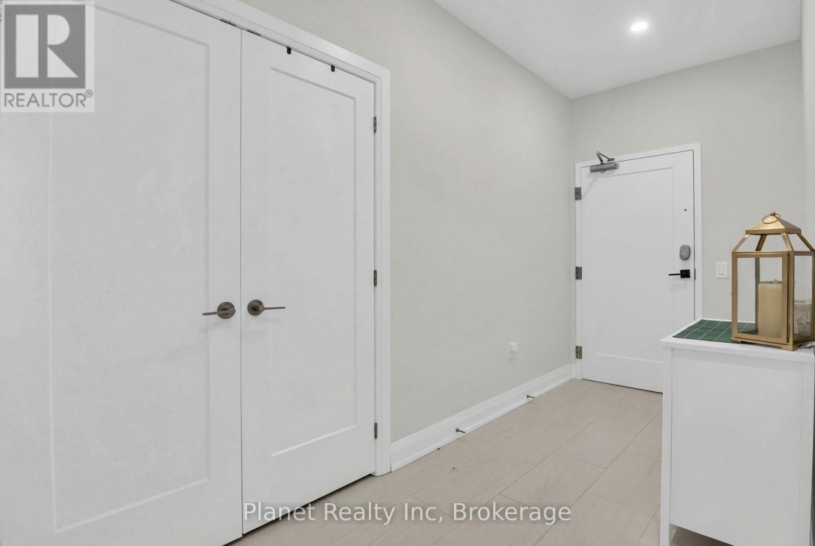 712 - 71 Wyndham Street S, Guelph (St. Patrick's Ward), Ontario  N1E 5R3 - Photo 21 - X12927338