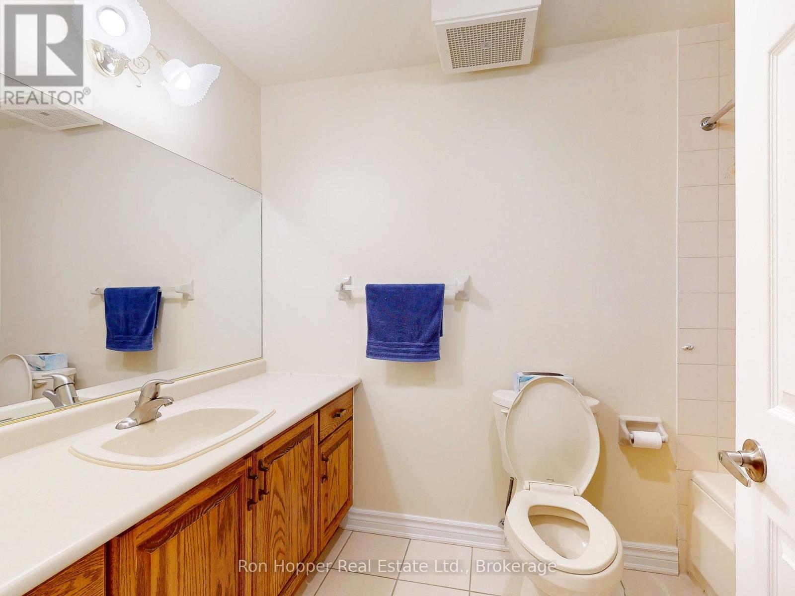 303 - 2555 3rd Avenue W, Owen Sound, Ontario  N4K 6T8 - Photo 19 - X12927342