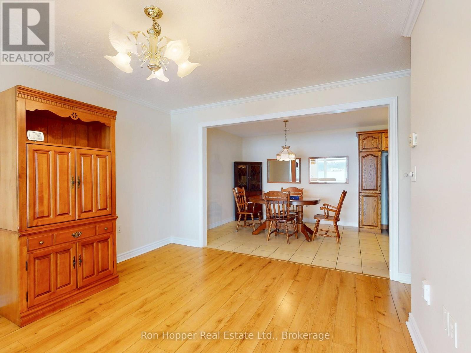 303 - 2555 3rd Avenue W, Owen Sound, Ontario  N4K 6T8 - Photo 8 - X12927342