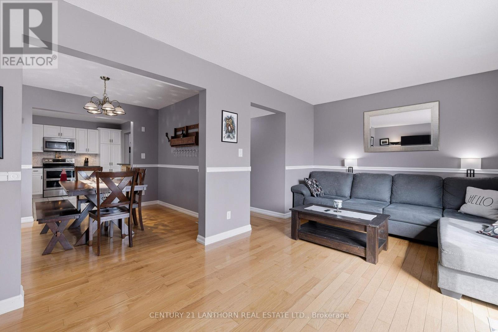 880 Walker Court, Kingston, Ontario  K7M 8L2 - Photo 15 - X12927326