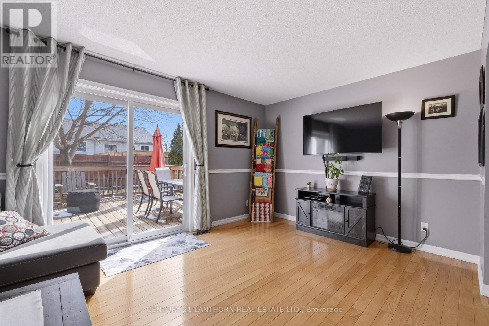 880 Walker Court, Kingston, Ontario  K7M 8L2 - Photo 17 - X12927326