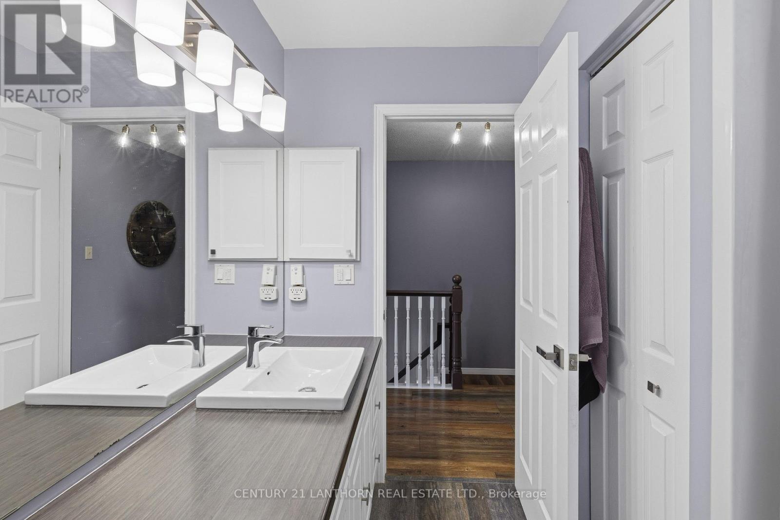 880 Walker Court, Kingston, Ontario  K7M 8L2 - Photo 22 - X12927326