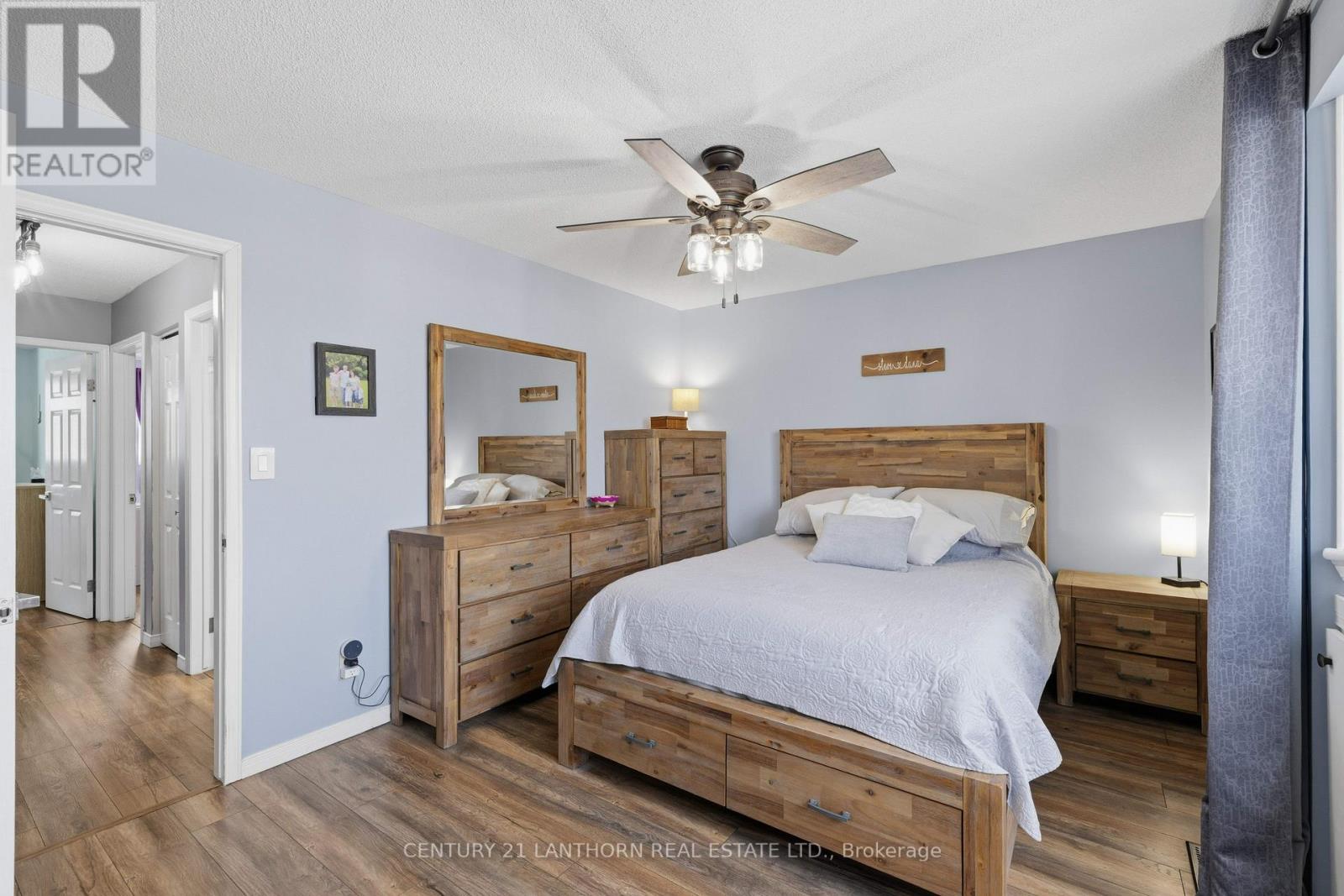 880 Walker Court, Kingston, Ontario  K7M 8L2 - Photo 29 - X12927326