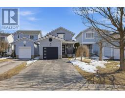 880 WALKER COURT, Kingston, Ontario