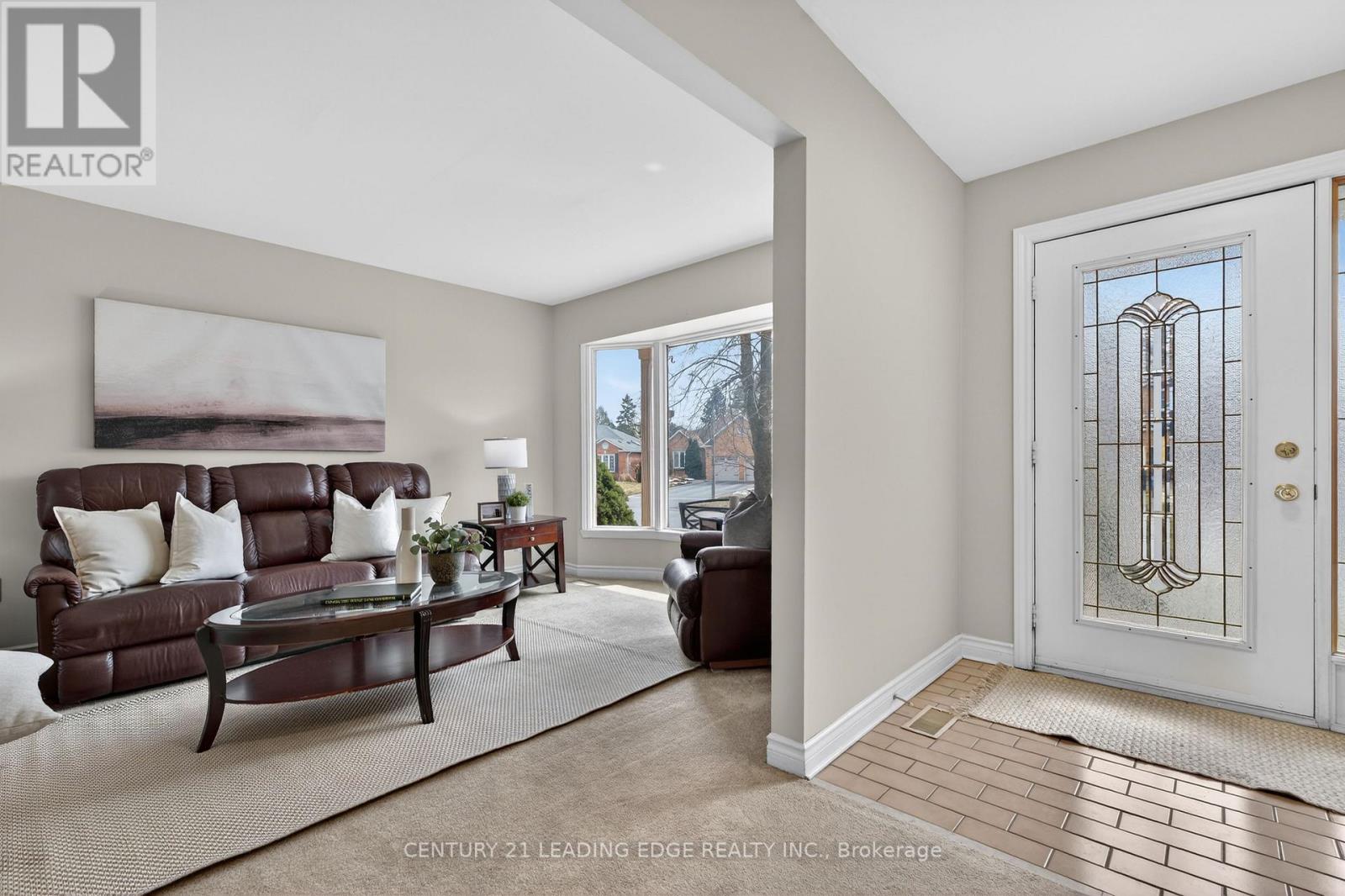 14 Valleycrest Drive, Clarington, Ontario  L1E 1J1 - Photo 7 - E12926744