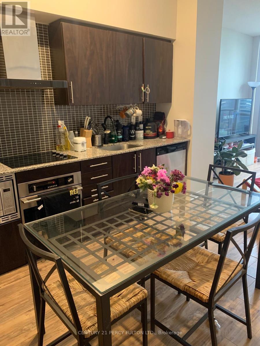 2304 - 352 Front Street, Toronto, Ontario  M5V 1B5 - Photo 4 - C12921158