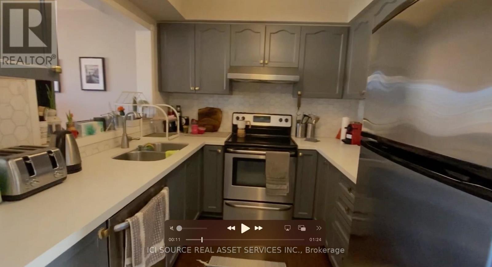 54 - 5525 Palmerston Crescent, Mississauga, Ontario  L5M 6C7 - Photo 2 - W12900334