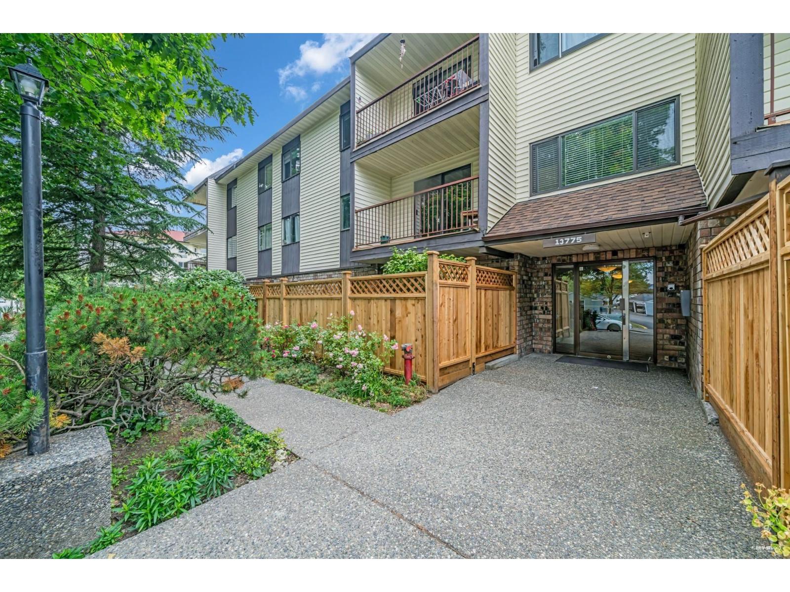 103 13775 74 Avenue, Surrey, British Columbia  V3W 9C5 - Photo 2 - R3102845