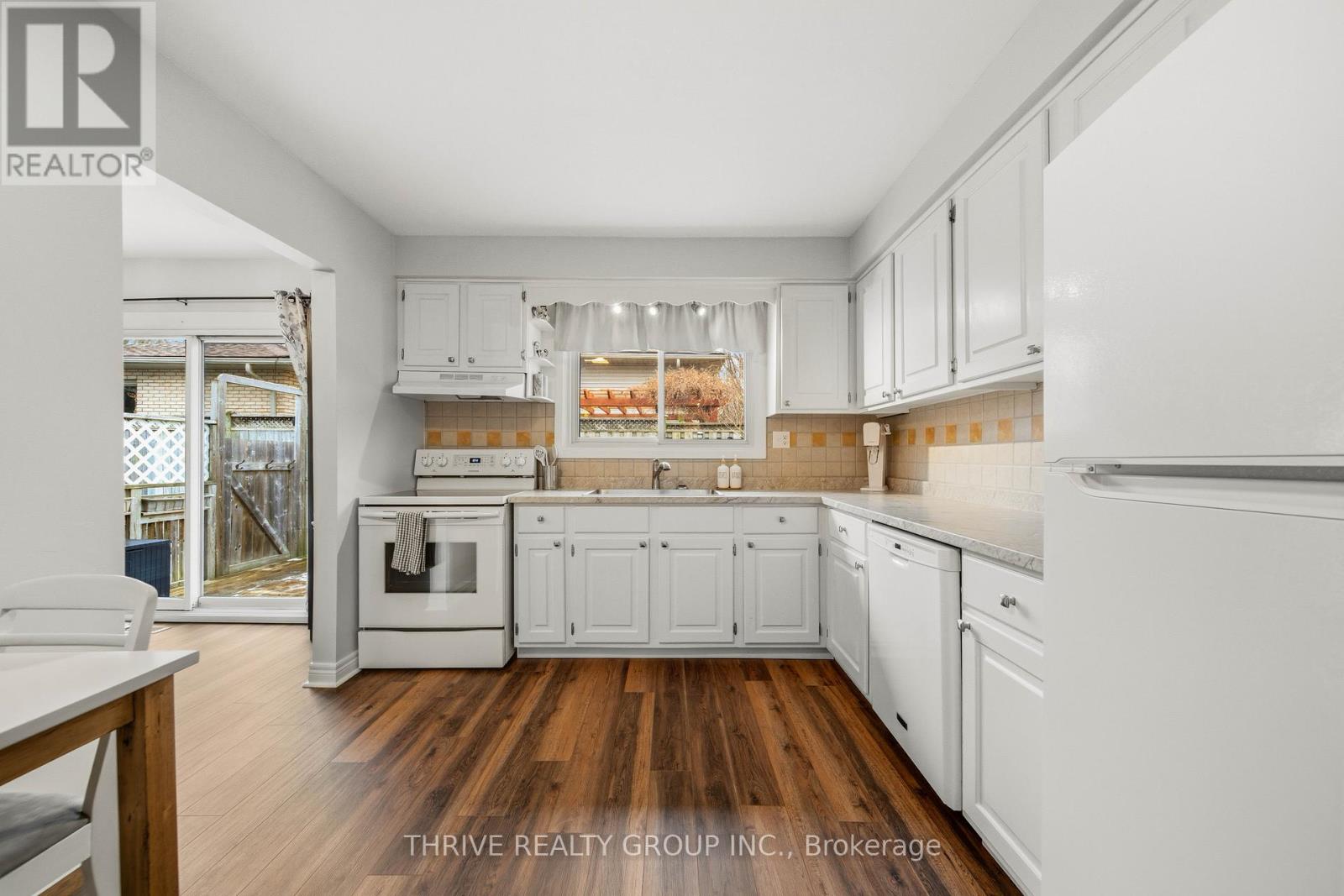 47 Fairlane Road, London South, Ontario  N6K 3E3 - Photo 24 - X12927358