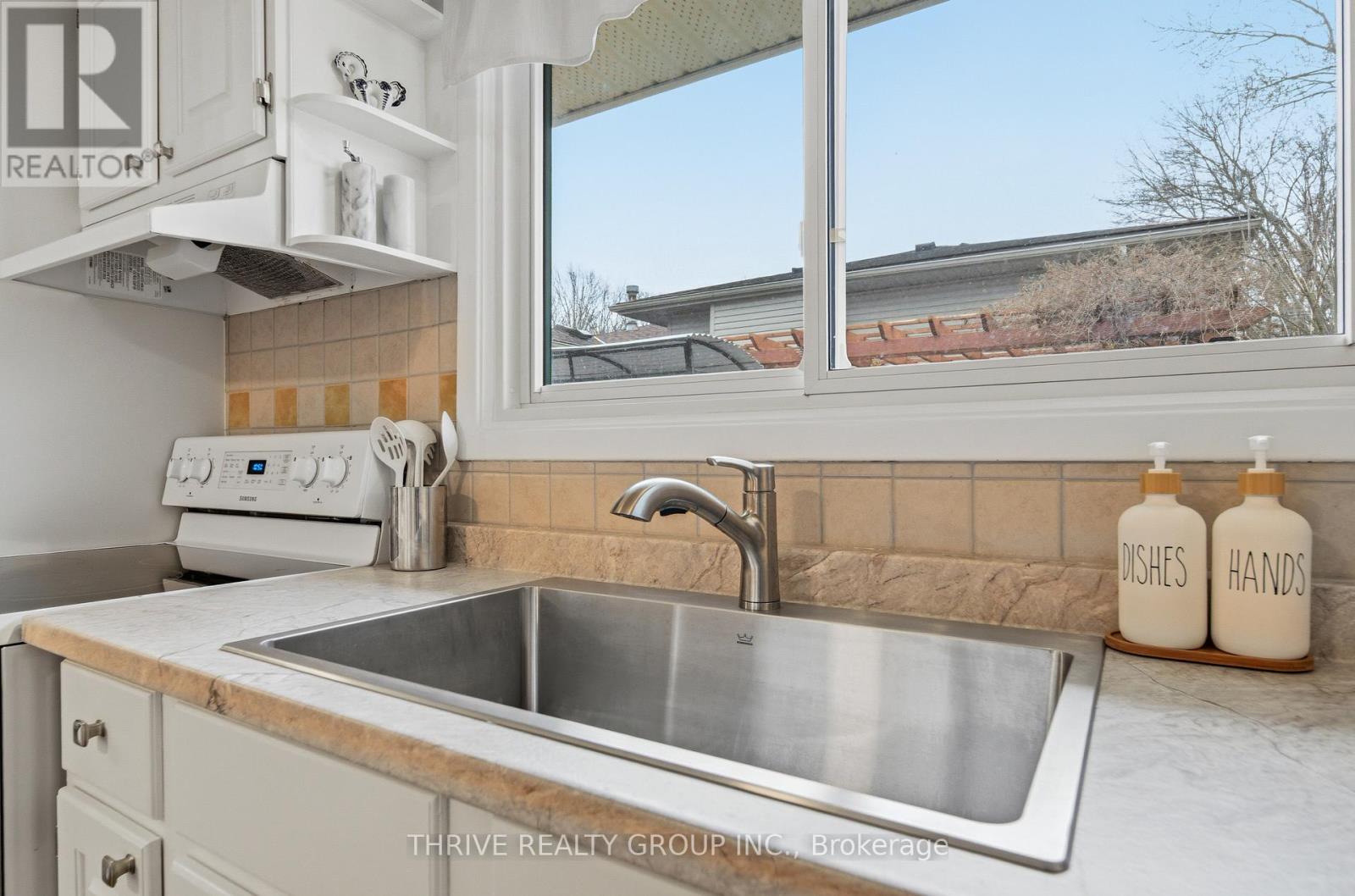 47 Fairlane Road, London South, Ontario  N6K 3E3 - Photo 25 - X12927358