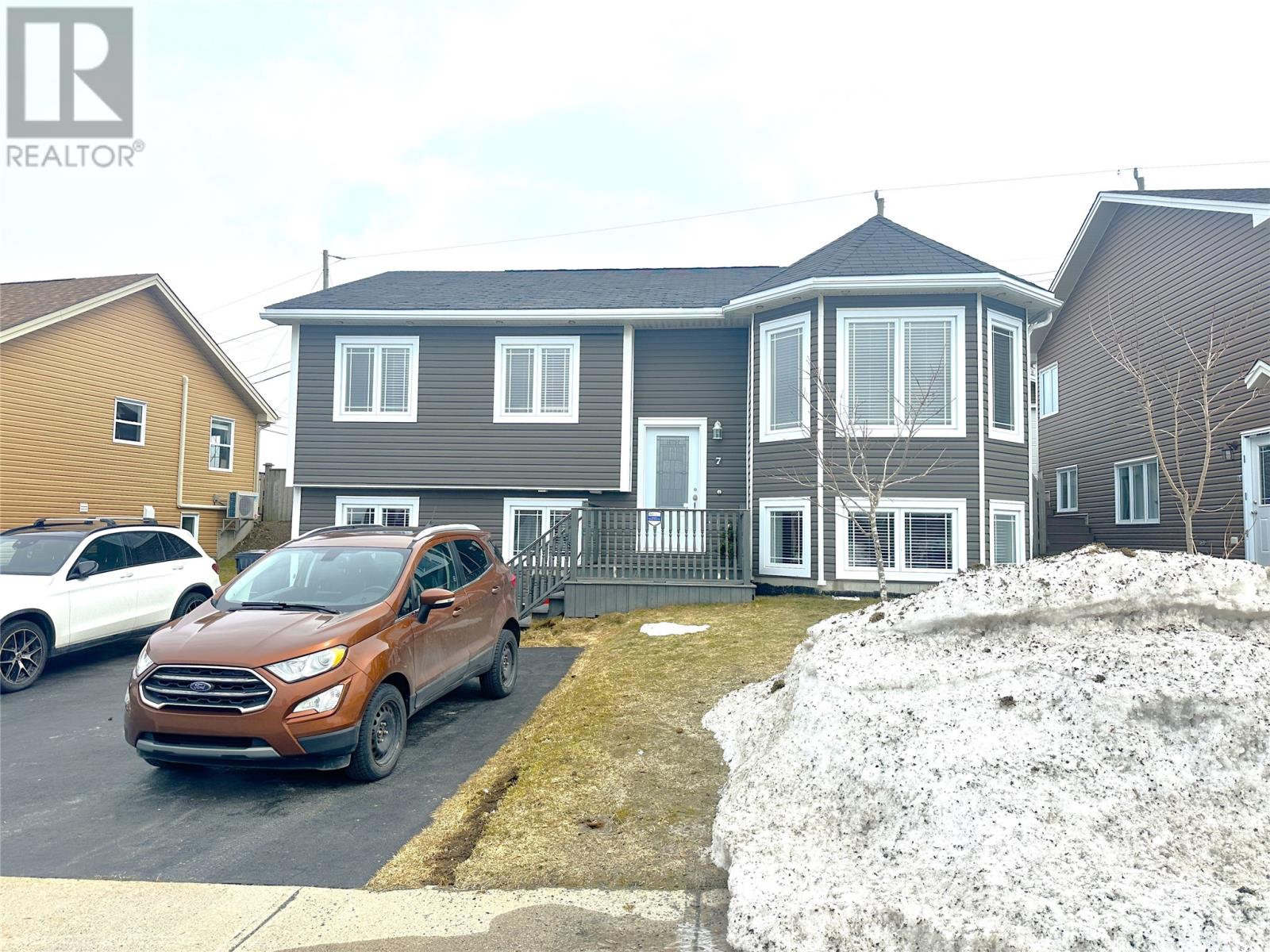 7 Blue Jay Place, Paradise, Newfoundland & Labrador  A1L 0Y9 - Photo 2 - 1295574