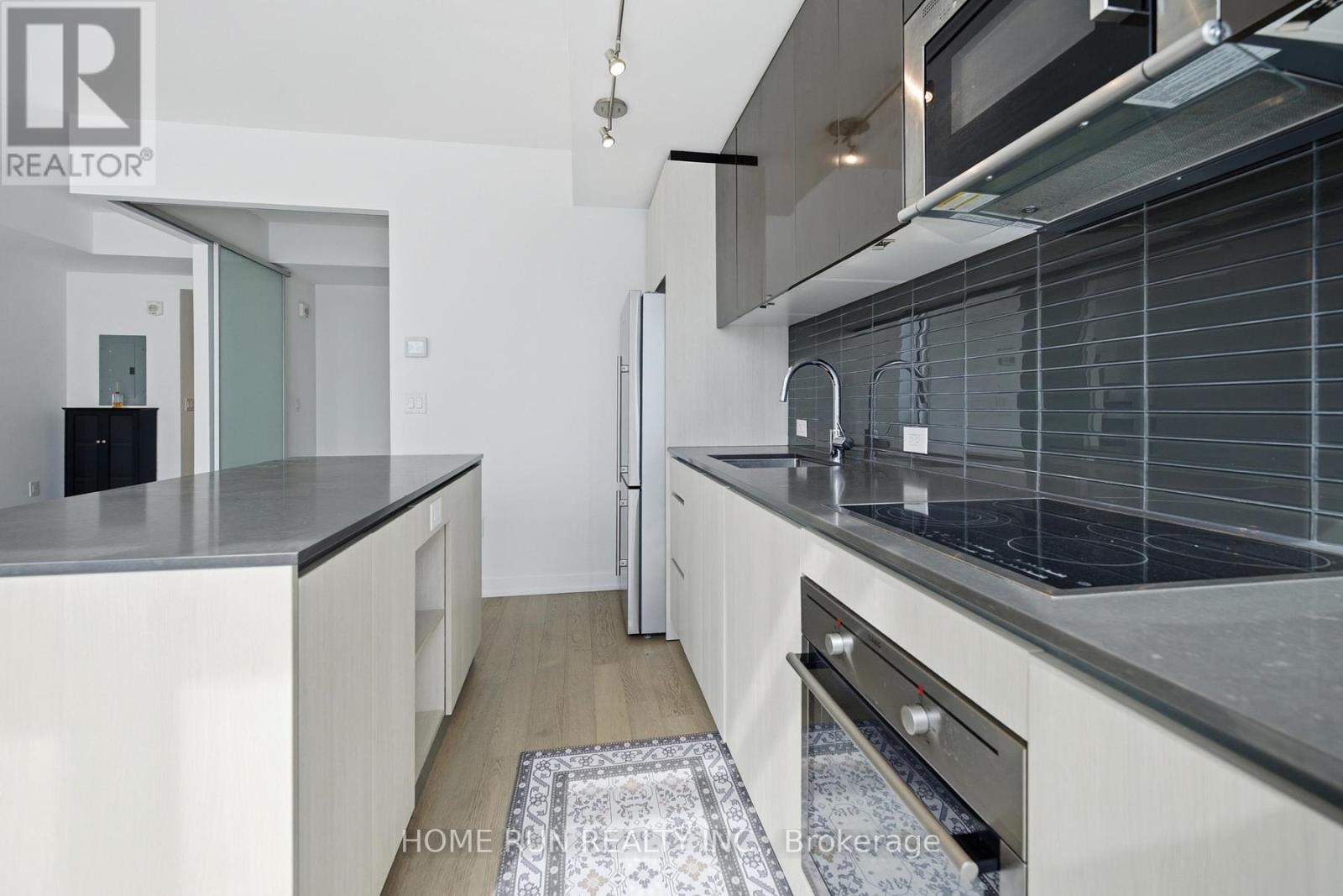 1007 - 199 Slater Street, Ottawa, Ontario  K1P 0C8 - Photo 11 - X12927274