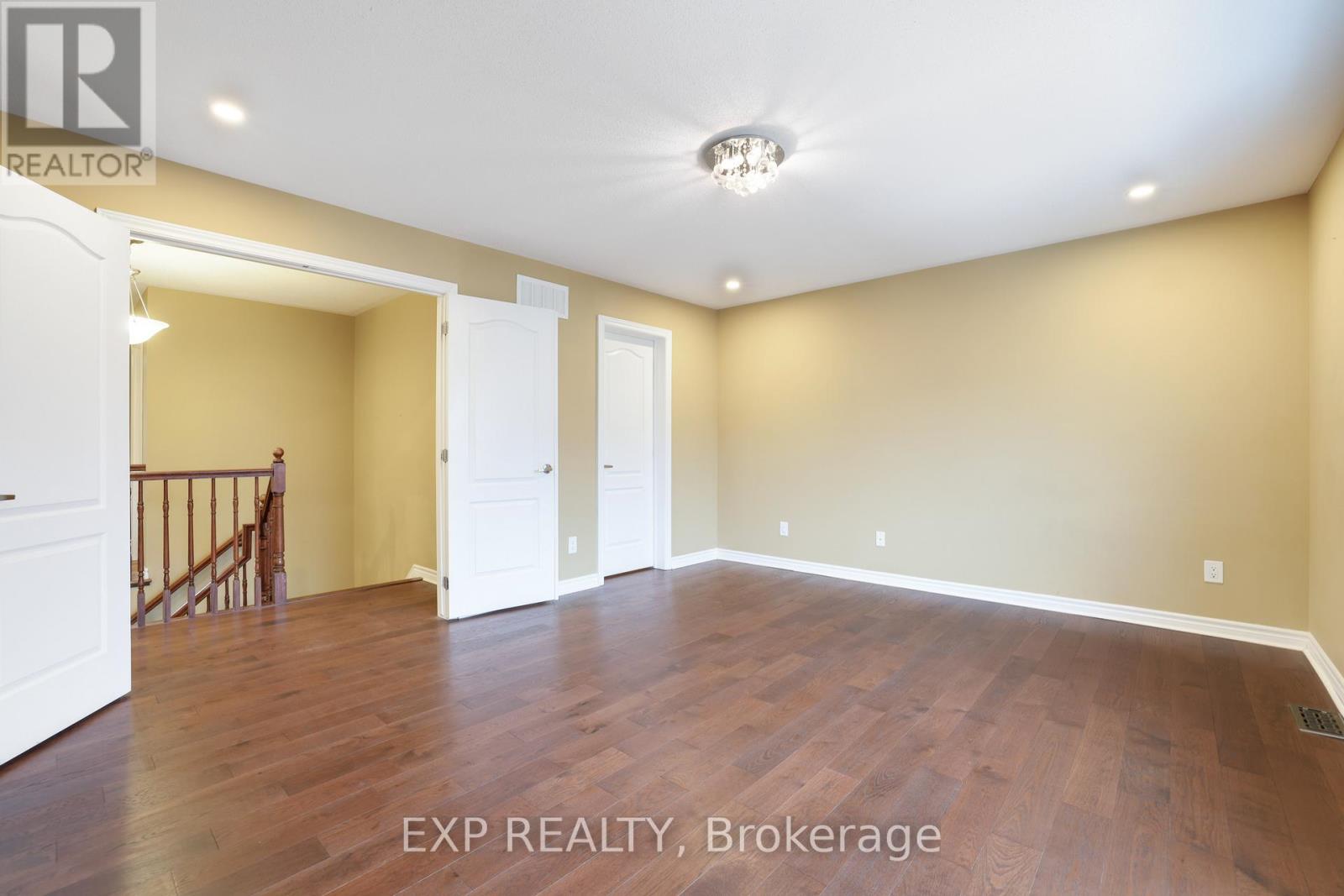 210 Rivertree Street, Ottawa, Ontario  K2M 0J3 - Photo 12 - X12927290