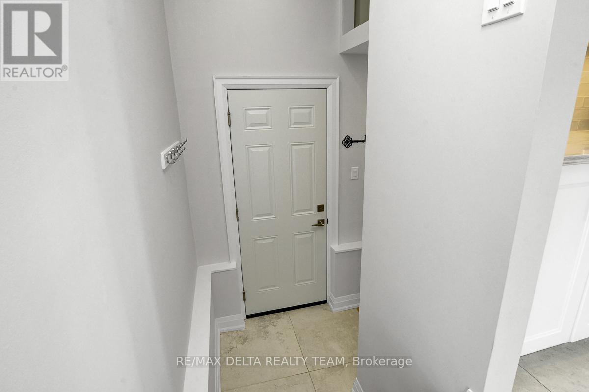 6591 Russell Road, Ottawa, Ontario  K0A 1K0 - Photo 17 - X12927316