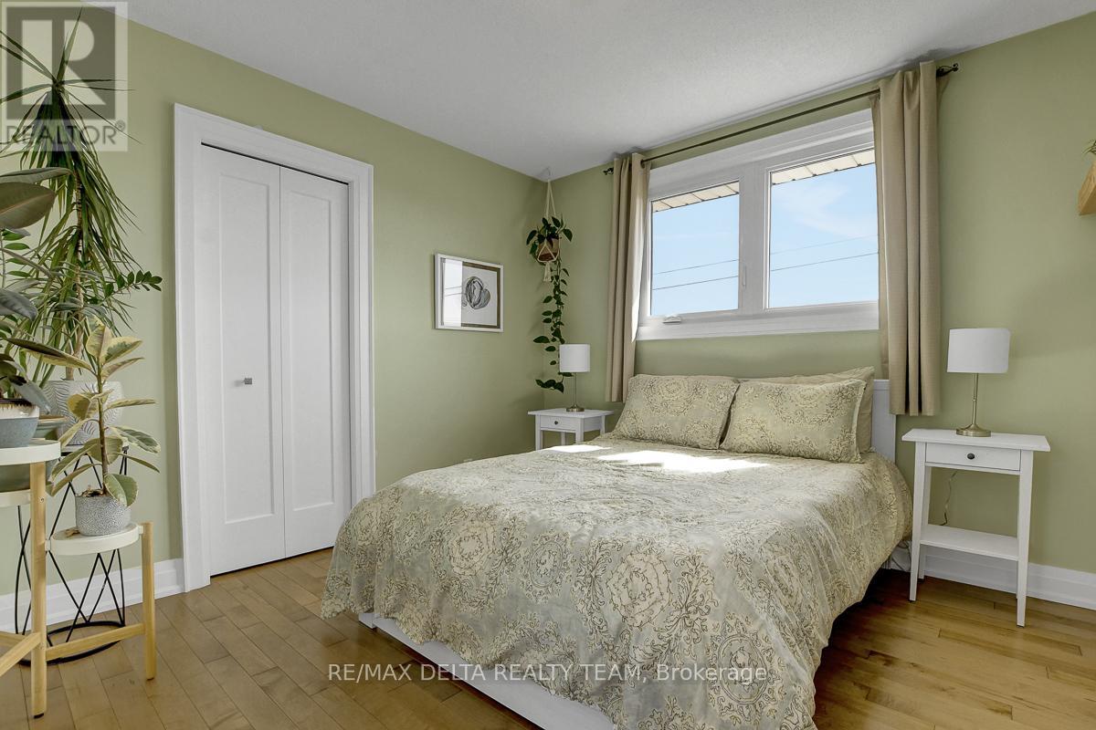 6591 Russell Road, Ottawa, Ontario  K0A 1K0 - Photo 21 - X12927316