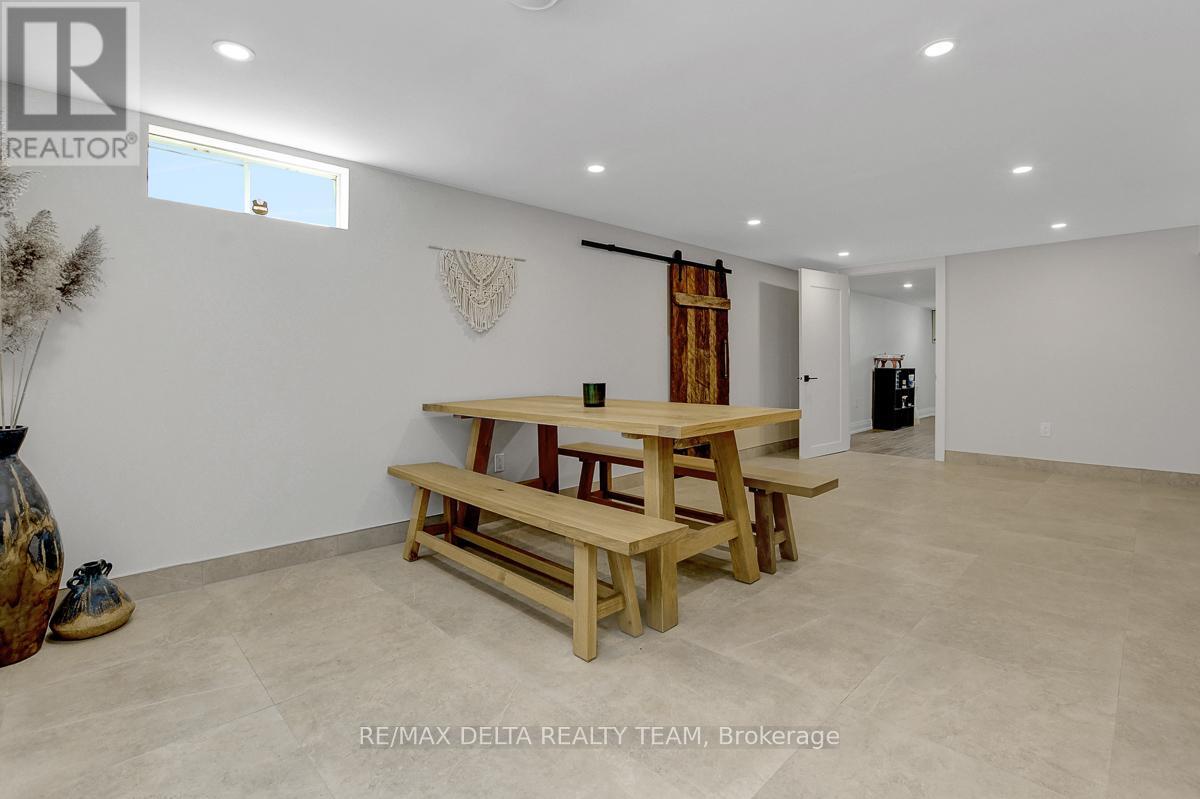 6591 Russell Road, Ottawa, Ontario  K0A 1K0 - Photo 25 - X12927316