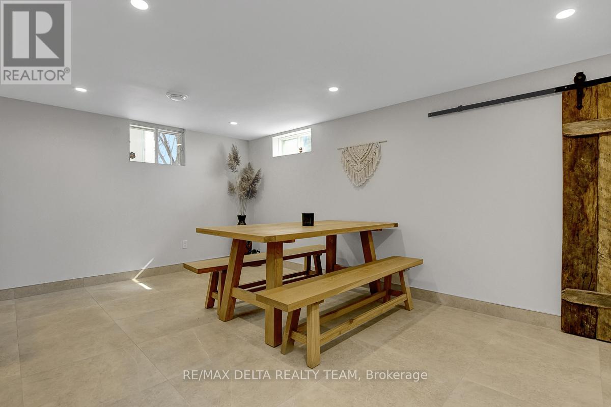 6591 Russell Road, Ottawa, Ontario  K0A 1K0 - Photo 27 - X12927316