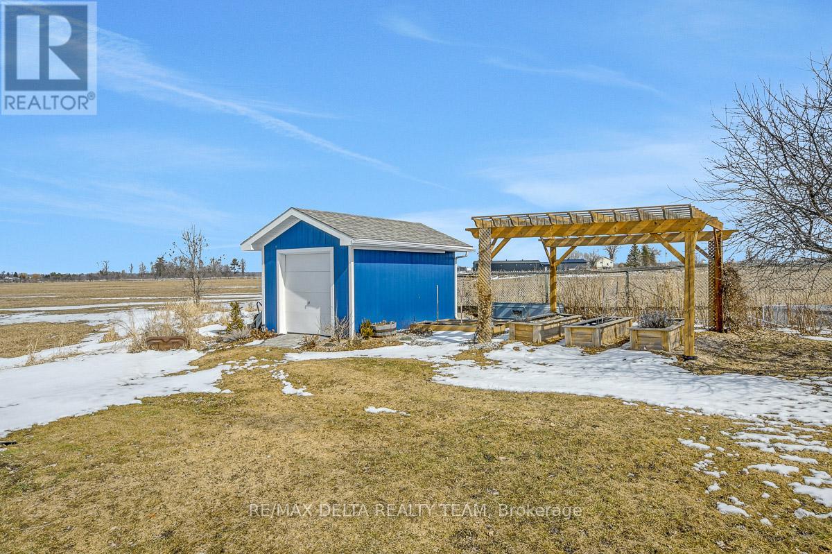 6591 Russell Road, Ottawa, Ontario  K0A 1K0 - Photo 40 - X12927316