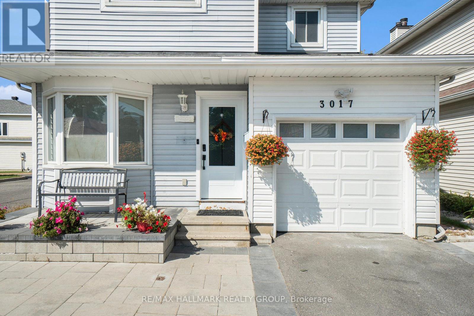 32 - 3017 Victoria Heights Crescent, Ottawa, Ontario  K1T 3M8 - Photo 2 - X12927330