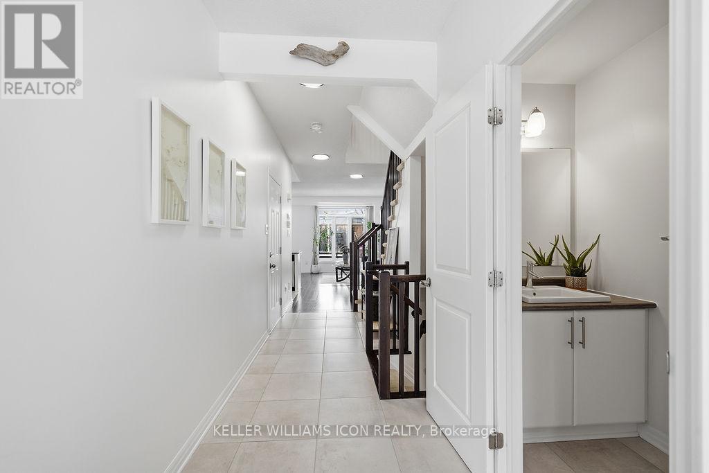 148 Hawkshaw Crescent, Ottawa, Ontario  K2J 0J6 - Photo 7 - X12927354