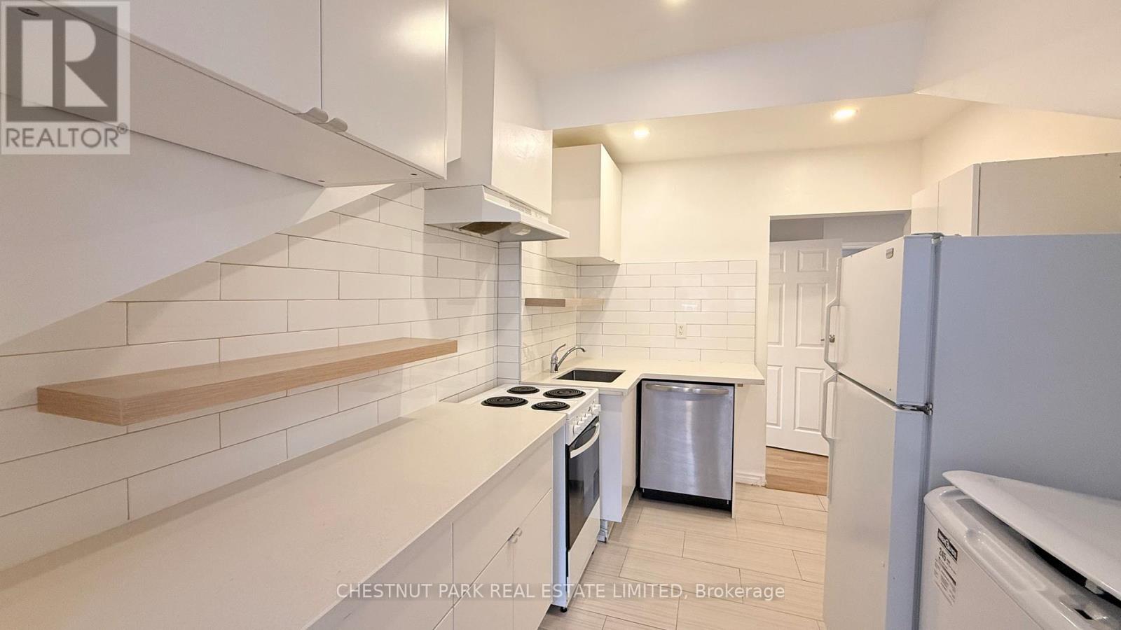 Unit 5 - 342 Jarvis Street, Toronto, Ontario  M4Y 2G6 - Photo 9 - C12927320