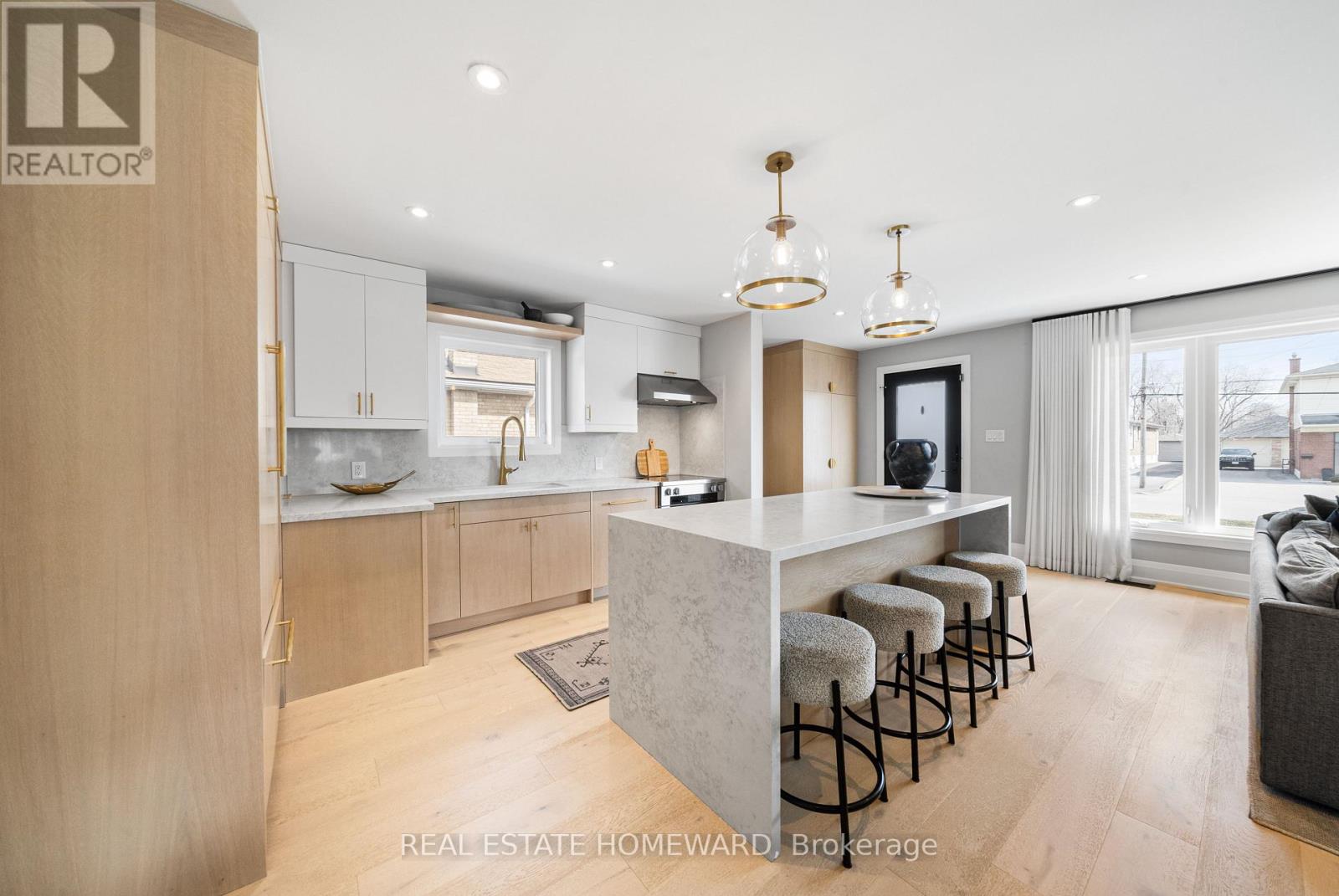 12 Elinor Avenue, Toronto, Ontario  M1R 3H2 - Photo 6 - E12927280